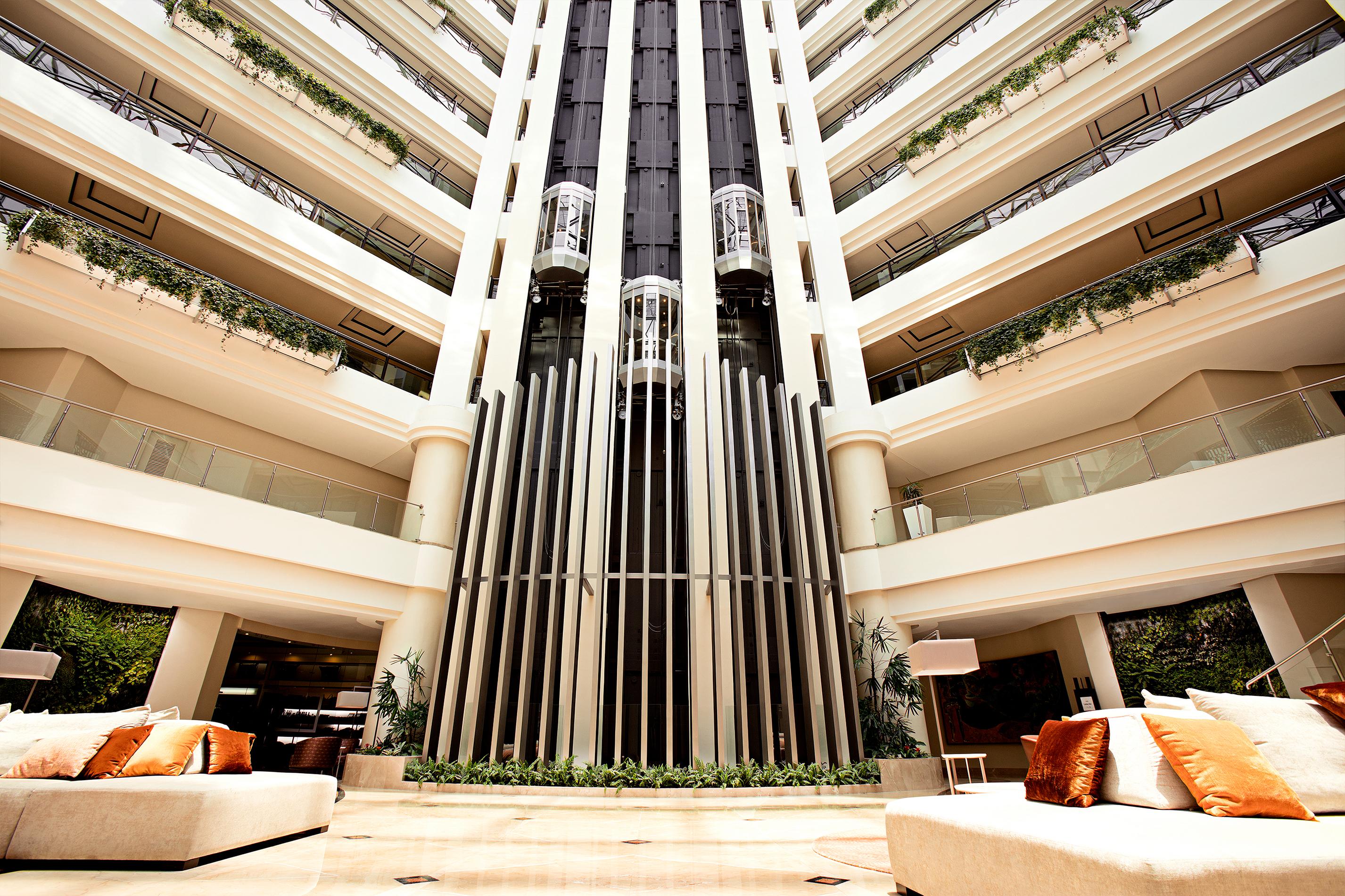Tikal Futura Hotel & Convention Center Ville de Guatemala Extérieur photo